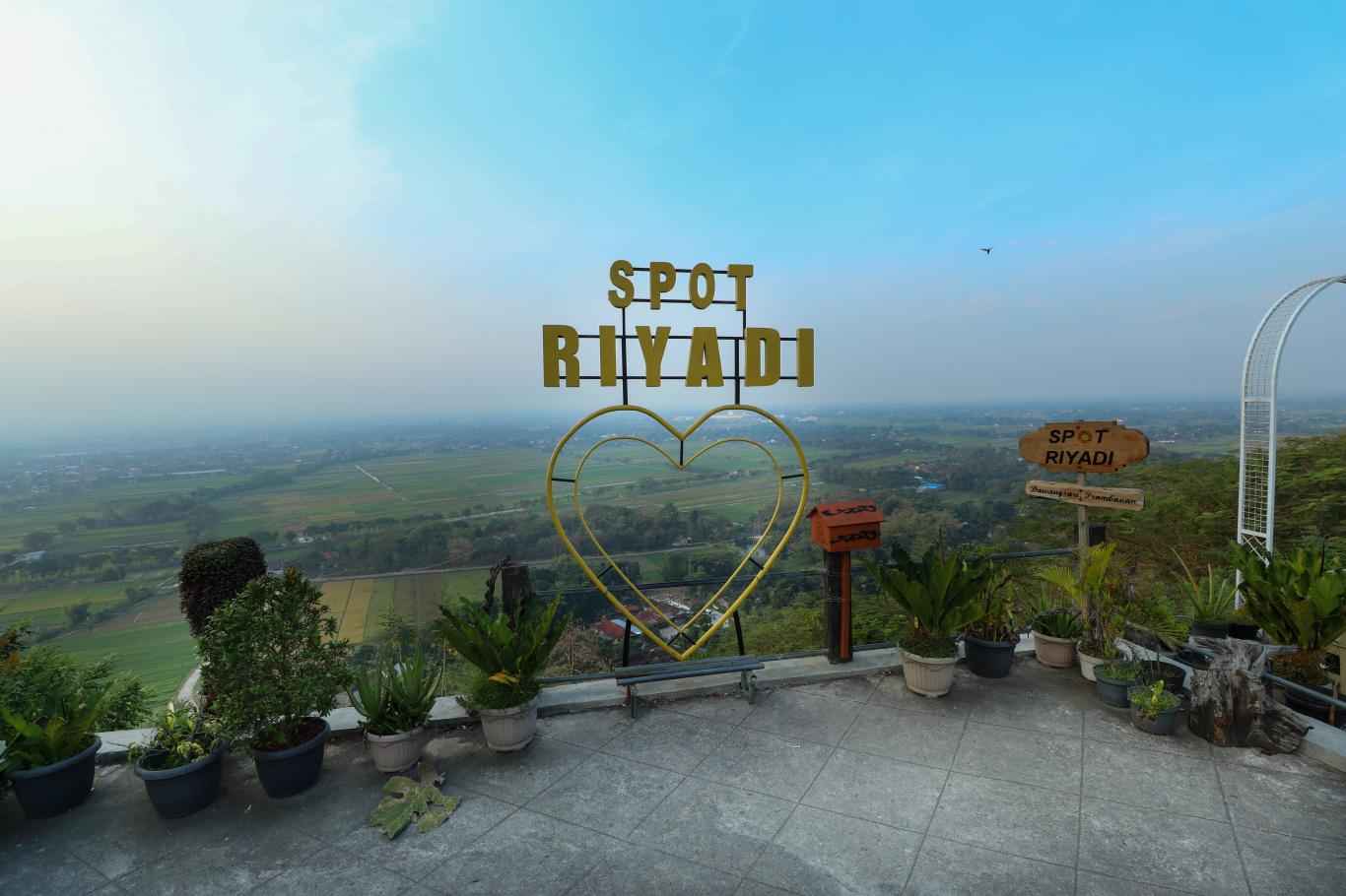 spot riyadi wisata jogja murah meriah